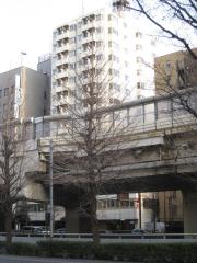 京王線初台駅まで徒歩3分