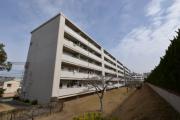 名谷4団地21号棟