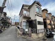 京阪本線伏見稲荷駅まで徒歩10分