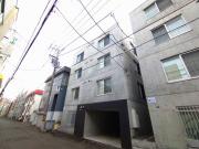 地下鉄南北線中島公園駅まで徒歩8分