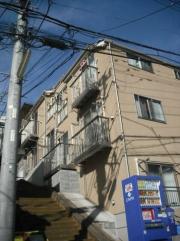 小田急小田原線生田駅まで徒歩4分
