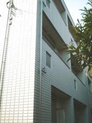 都電荒川線宮ノ前駅まで徒歩5分