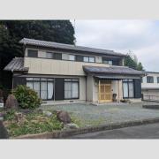 半田山1丁目貸家