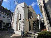 京急本線弘明寺駅まで徒歩4分