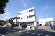 熊本市電健軍線健軍校前駅まで徒歩16分