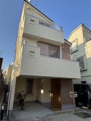 2SLDK車庫 2面バルコニー 初台1丁目戸建 MD