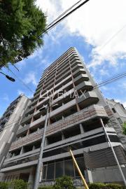 ガーラ・ステーション新宿御苑前