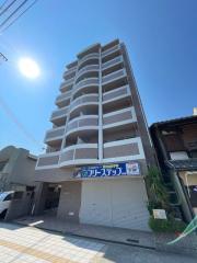 地下鉄中央線弁天町駅まで徒歩9分