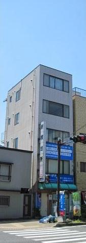 東急東横線反町駅まで徒歩15分