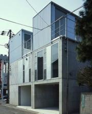 ガレージハウス等々力