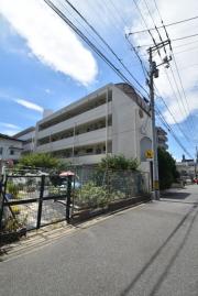 広島電鉄白島線白島駅まで徒歩18分