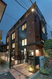 東急東横線中目黒駅まで徒歩7分