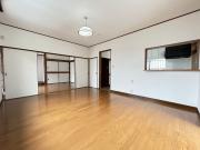 東急田園都市線たまプラーザ駅まで徒歩15分