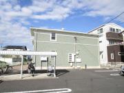 小田急小田原線愛甲石田駅までバス約5分 徒歩2分