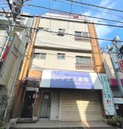Uビル
