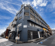 Asul府内