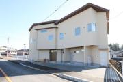 ＪＲ山陽本線西条駅まで徒歩11分