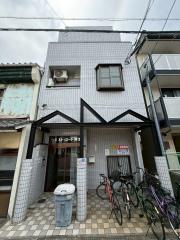 地下鉄四つ橋線花園町駅まで徒歩2分