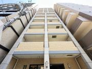 地下鉄御堂筋線江坂駅まで徒歩5分
