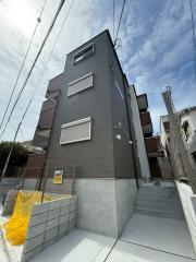 S.Apt.王居殿III