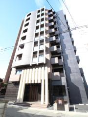 THE SQUARE Club Residence