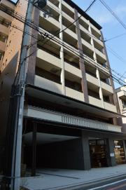 地下鉄烏丸線四条駅まで徒歩8分
