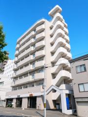 メゾンドブーケ円山