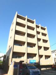 ＪＲ指宿枕崎線郡元駅まで徒歩14分