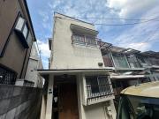 大東市西楠の里町13-11 2階建テラス