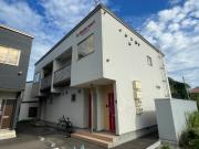 ラルージュコート B