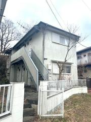 小田急小田原線鶴川駅まで徒歩14分