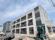 東武伊勢崎・大師線獨協大学前駅まで徒歩18分