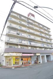 シュール西院