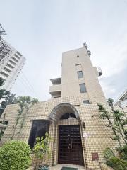 近鉄大阪線久宝寺口駅まで徒歩8分