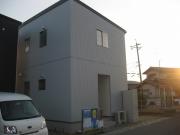 冨山海吉借家