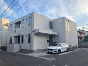 東武伊勢崎・大師線獨協大学前駅まで徒歩10分