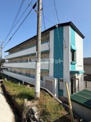広島電鉄宮島線楽々園駅まで徒歩27分