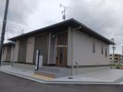 クインテット土生 B