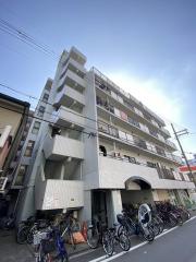 地下鉄御堂筋線西中島南方駅まで徒歩12分