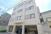広島電鉄宇品線広大附属学校前駅まで徒歩2分