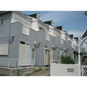 小田急江ノ島線本鵠沼駅まで徒歩9分