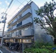 ＪＲおおさか東線城北公園通駅まで徒歩8分