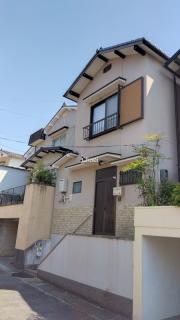 深草大亀谷大山町貸家