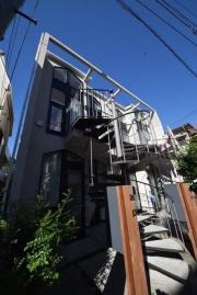京王線笹塚駅まで徒歩5分
