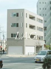 アルファウエスト