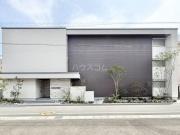 グランダルシュ大坪