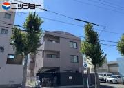 Y.HOUSE
