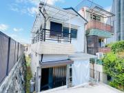 近鉄難波・奈良線石切駅まで徒歩8分