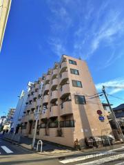 ラフォーレ助松