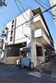 京阪鴨東線神宮丸太町駅まで徒歩7分